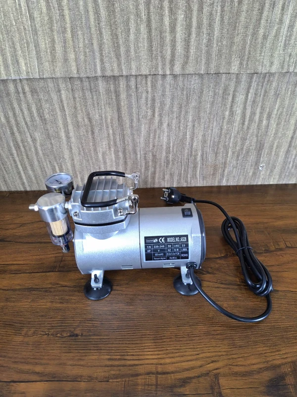 Vacuum Pump - Image 2